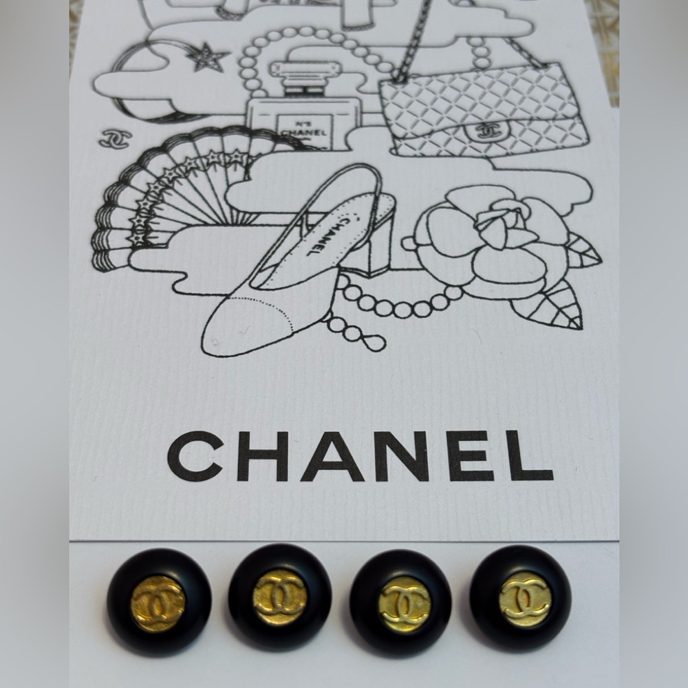 CHANEL  4 PCs SET GOLD VINTAGE BUTTONS Black and Gold Button Collection